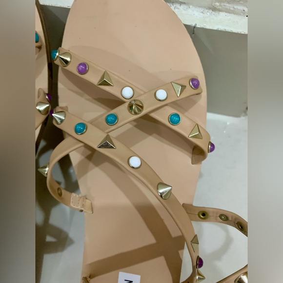 Steve Madden Tan and Purple Sandals with Studded Straps - Picture 2 of 9